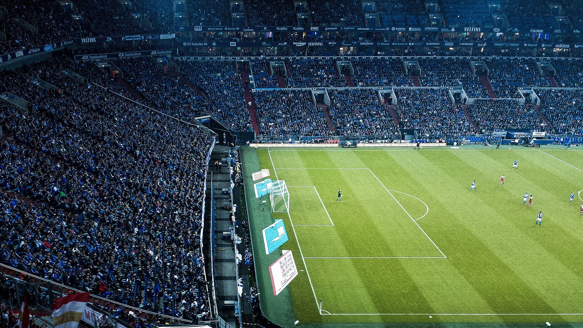 巴黎短传推进展现整体协同能力，巴黎宣传视频