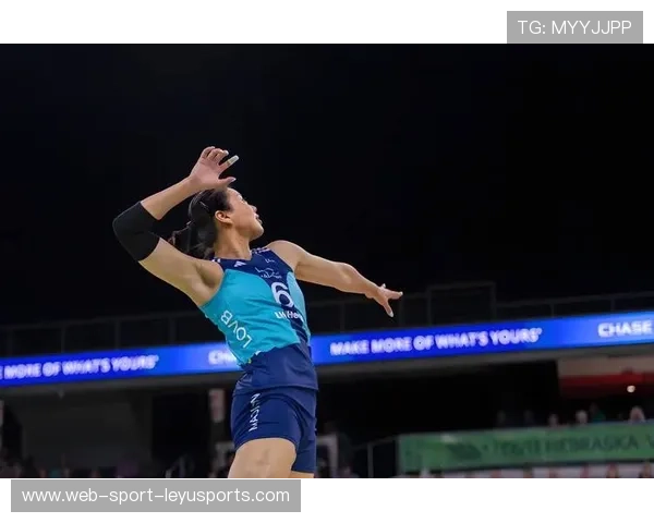 龚翔宇二号位斜线重扣得分，麦迪逊队单局逆转休斯顿队